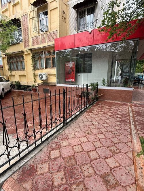 Ready business and apartment with a salon in the basement