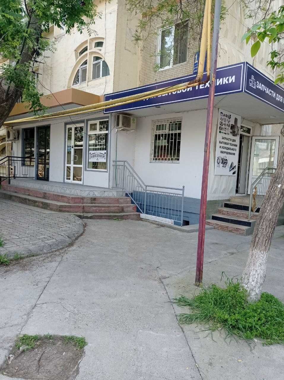 Qora-suv 3, ofis, do'kon va sartaroshxona. 70 m2