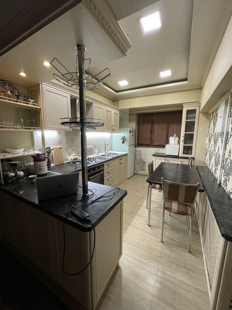 3-комнатная квартира, 58 м², Ташкент, Учтепинский район, на продажу
