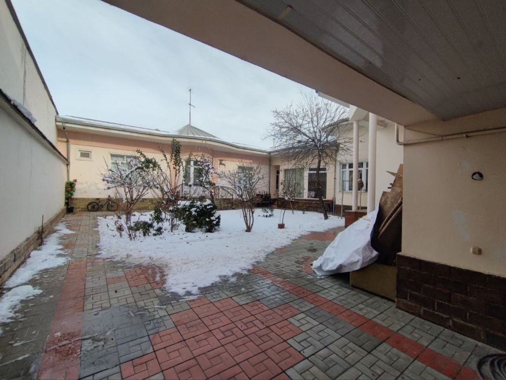 6-xonali uy, 600 m², Toshkent, Olmazor tumani, ijaraga