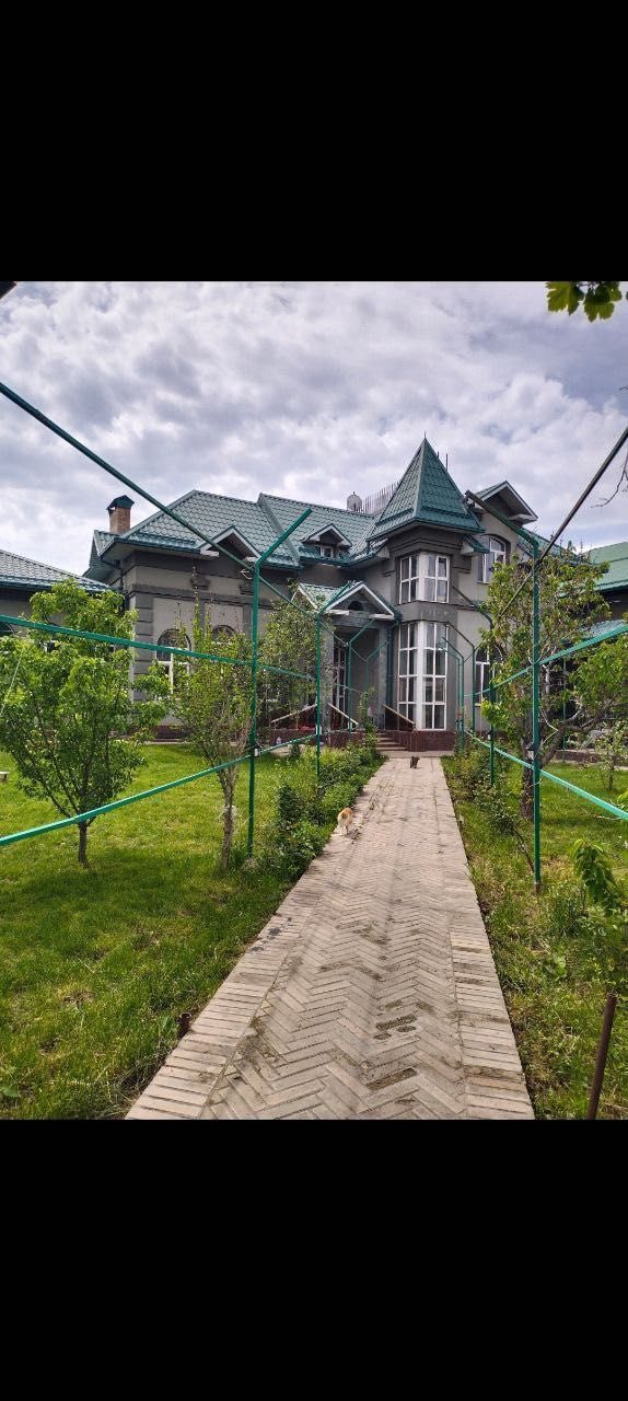 6-room house, 1200 m², Tashkent, Bektemir District, for rent