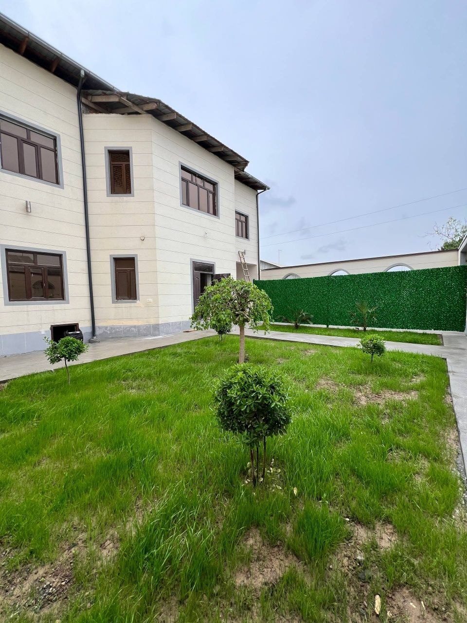 8-xonali kvartira, 8000 m², Toshkent, Bektemir tumani, ijaraga