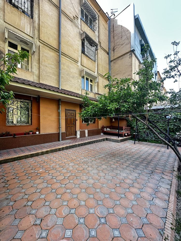 7-xonali kvartira, 189 m², Toshkent, Yakkasaroy tumani, sotuvga