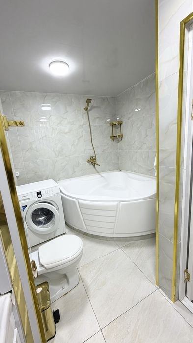 Apartment for rent. 3rd floor, 3 rooms. Tashkent, Sebzar