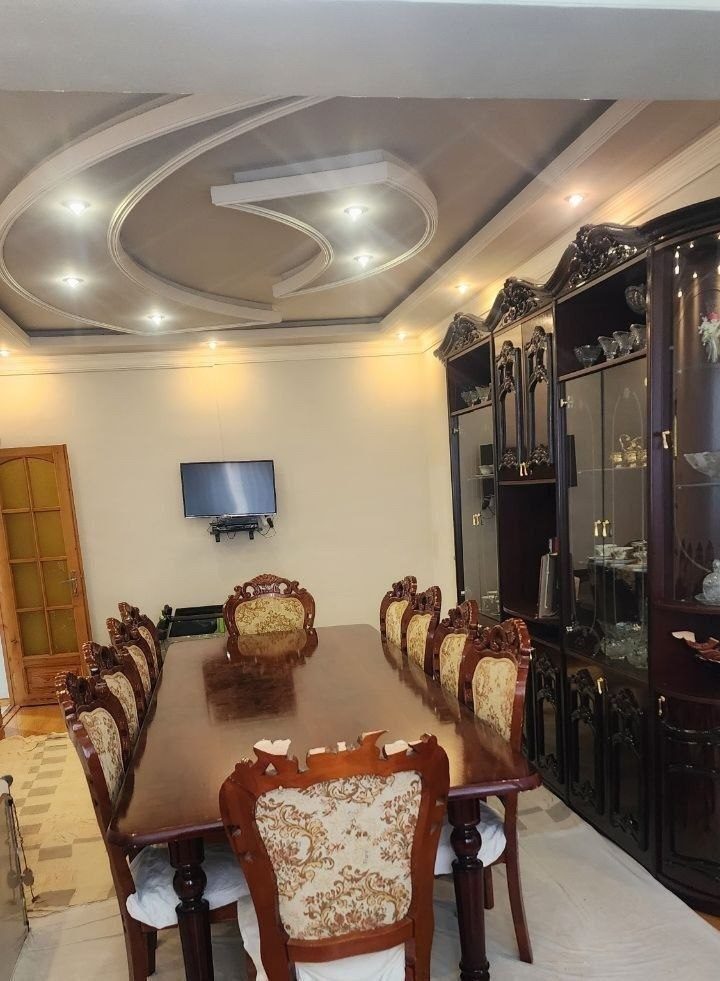 5-xonali kvartira, 100 m², Toshkent, Uchtepa tumani, sotuvga