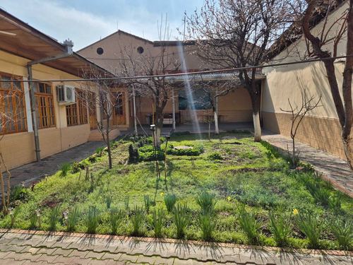 Urgent! Plot with garage for sale