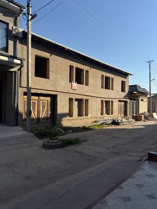 2 houses for the price of 1. Cheap in Keles. Urgent.