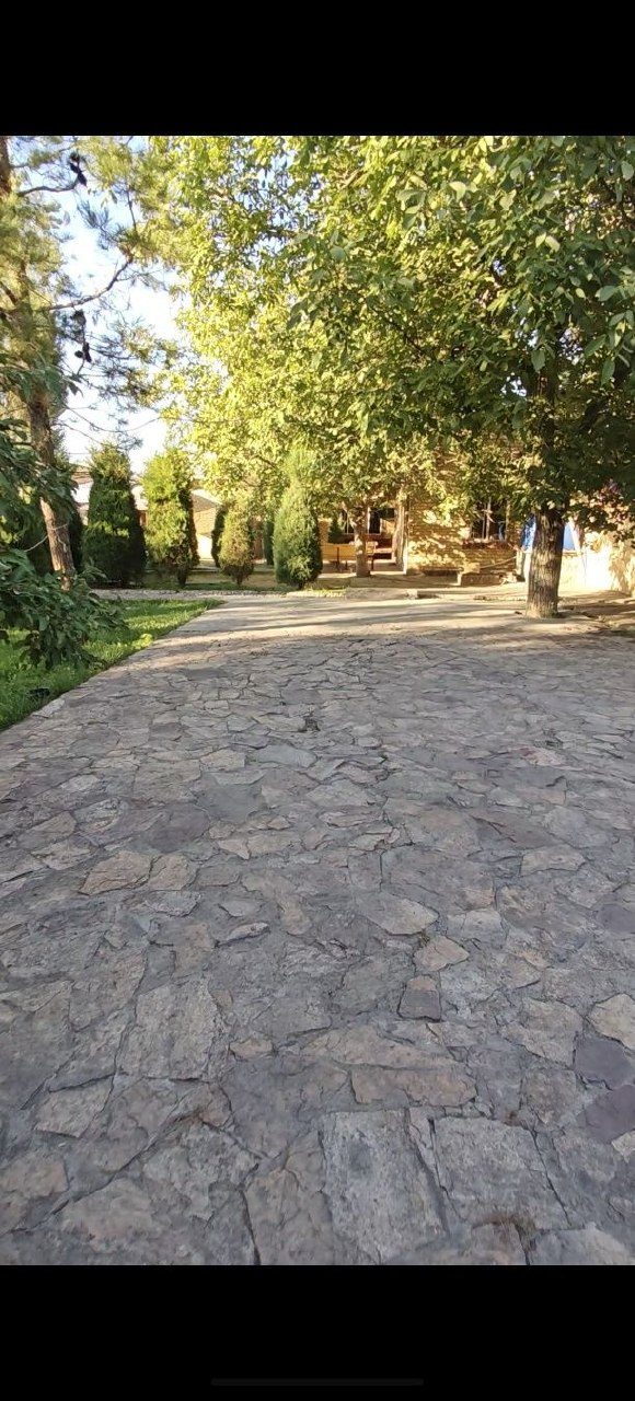 7-комнатная дача, 2400 м², Ташкент, Алмазарский район, на продажу