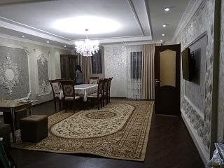 4-xonali kvartira, 130 m², Toshkent, Yakkasaroy tumani, sotuvga