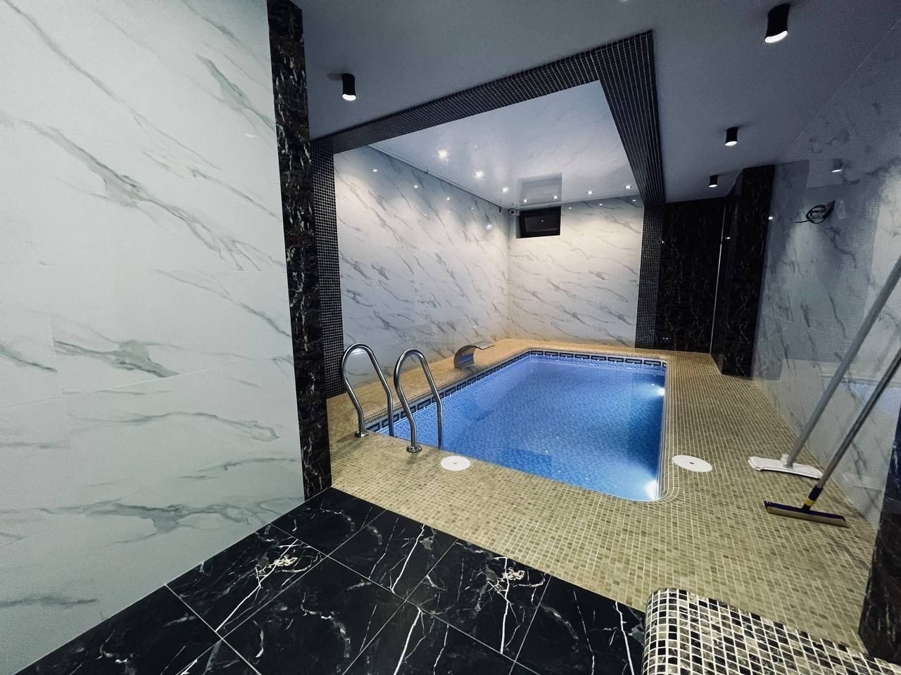 5-room house, 300 m², Tashkent, Yunusabad District, for rent