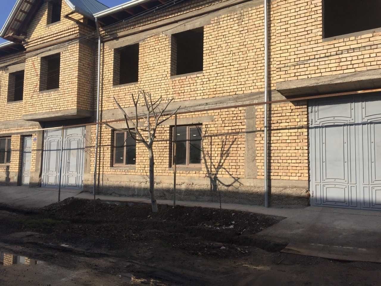 13-комнатный дом, 300 м², Ташкент, Сергелийский район, на продажу