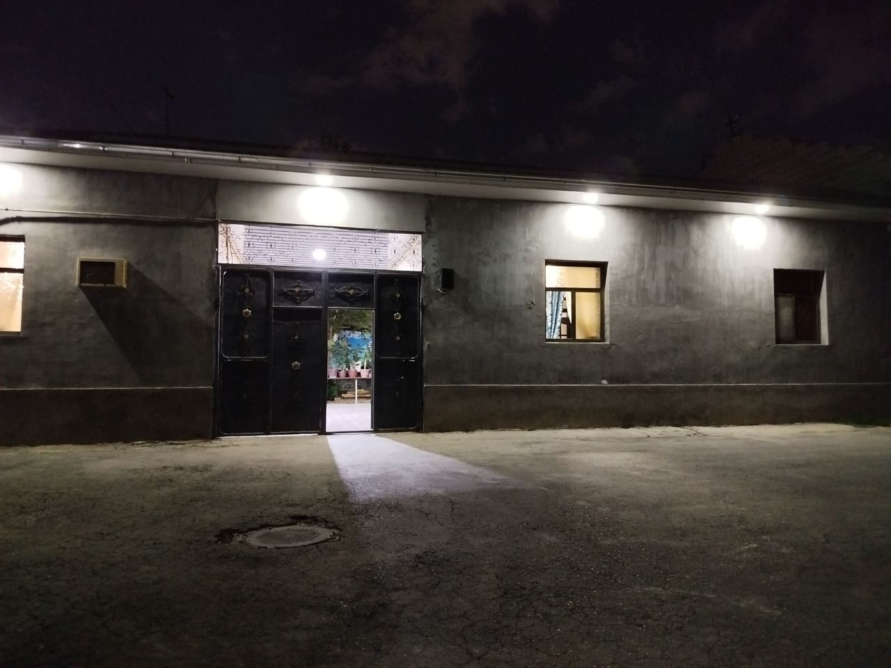 8-xonali uy, 365 m², Toshkent, Sergeli tumani, sotuvga