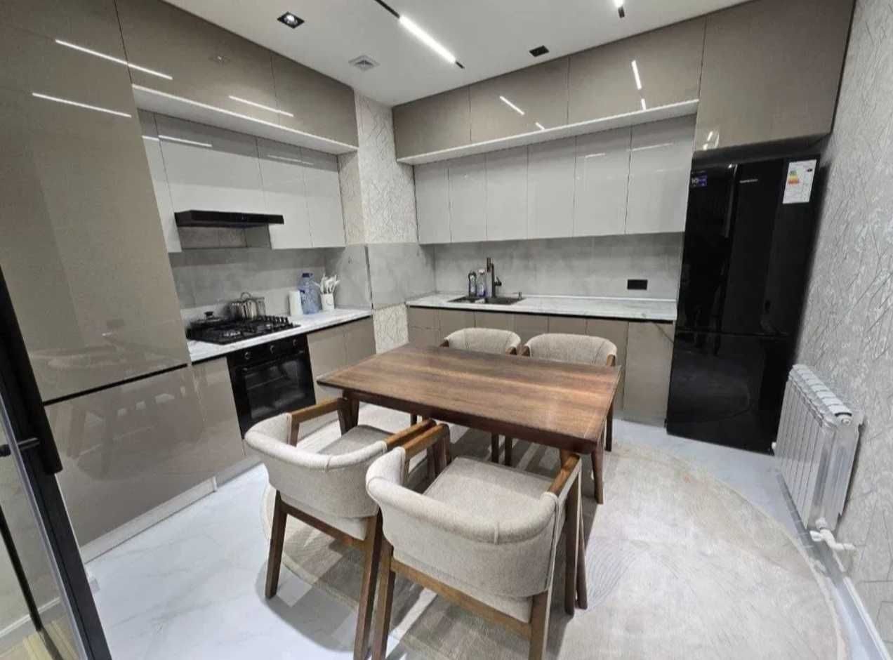 2-xonali kvartira, 78 m², Toshkent, Olmazor tumani, ijaraga