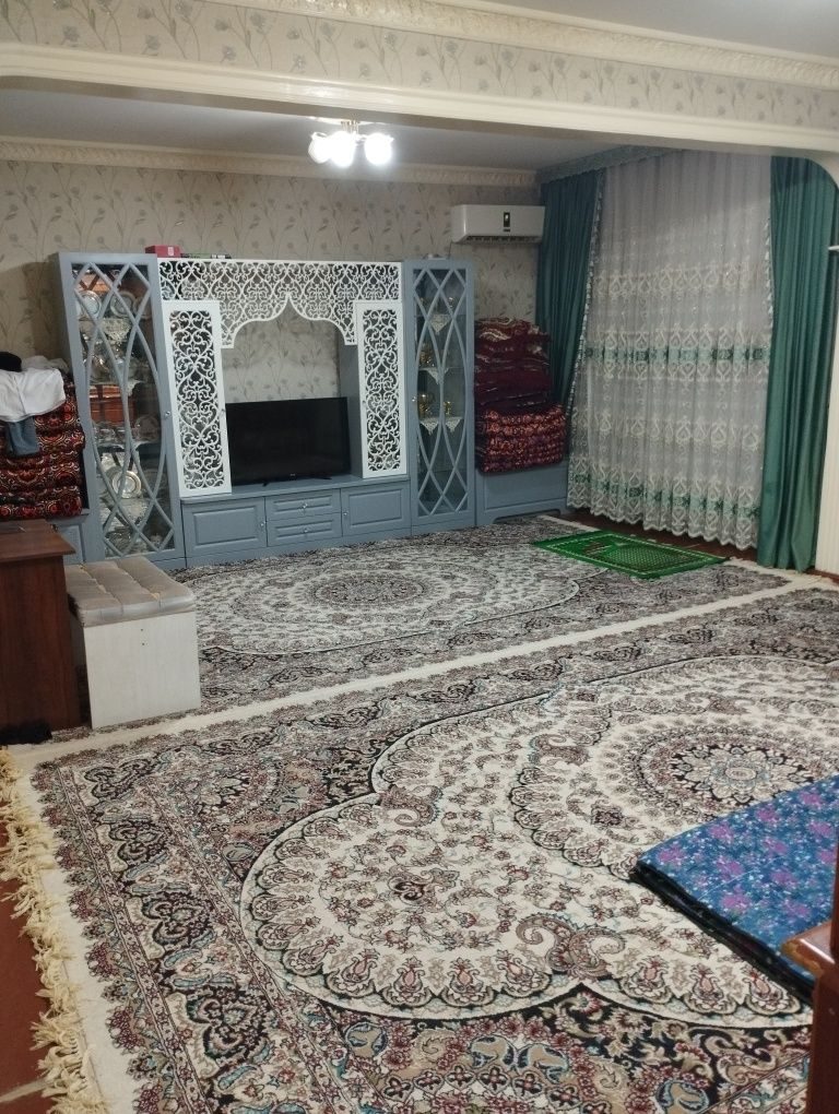 5-xonali kvartira, 120 m², Toshkent, Sergeli tumani, sotuvga