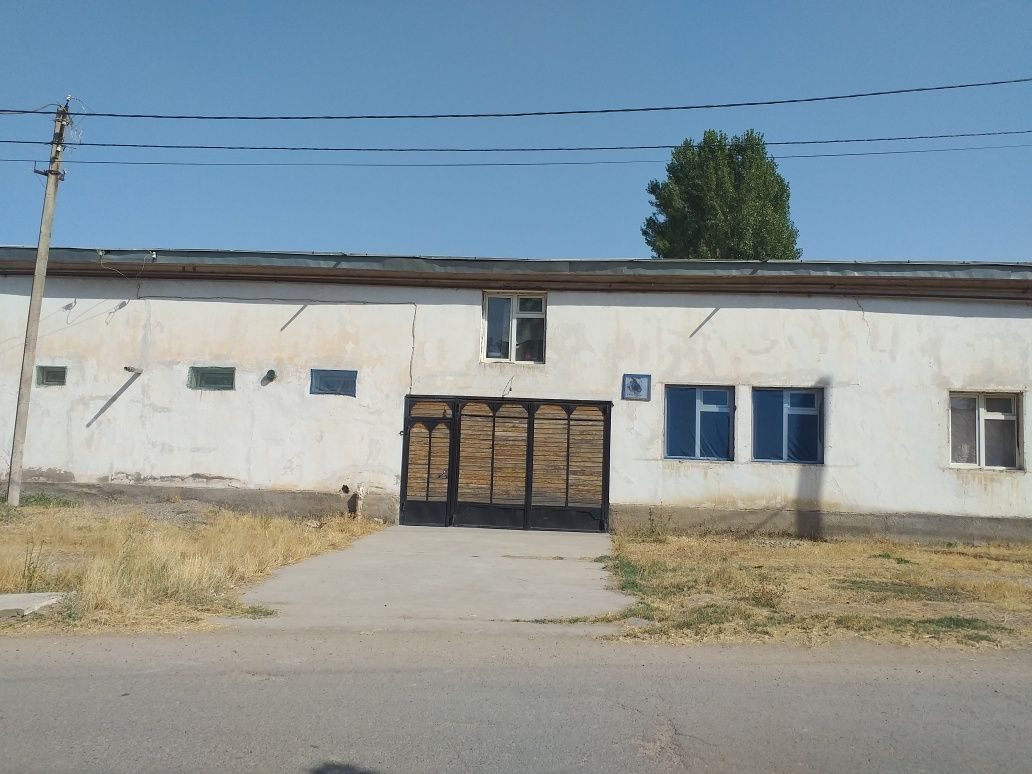5-xonali uy, 1100 m², Toshkent, Bektemir tumani, sotuvga