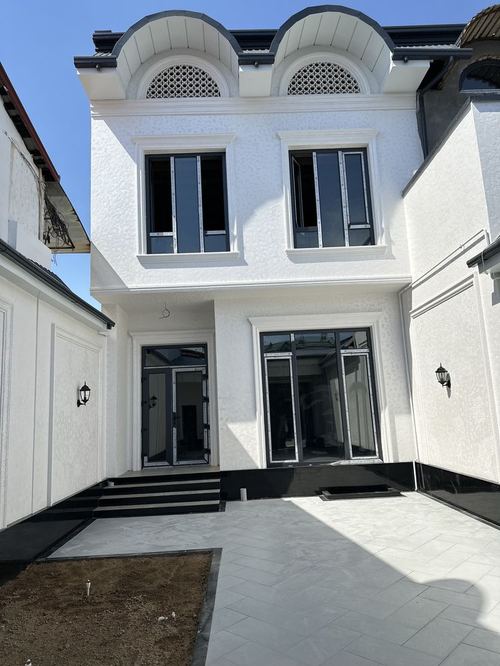 Plot, 2-story