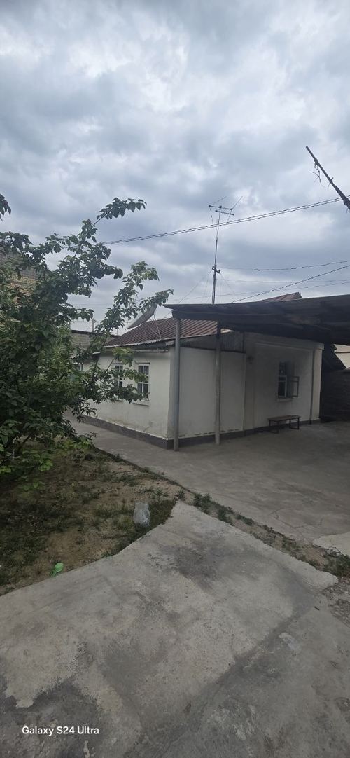 Продается двор в Яшнабадском районе