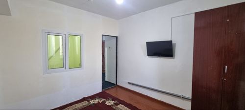 Yashnobod, from Botkina, house for rent, 1 room converted to 2, gallery.