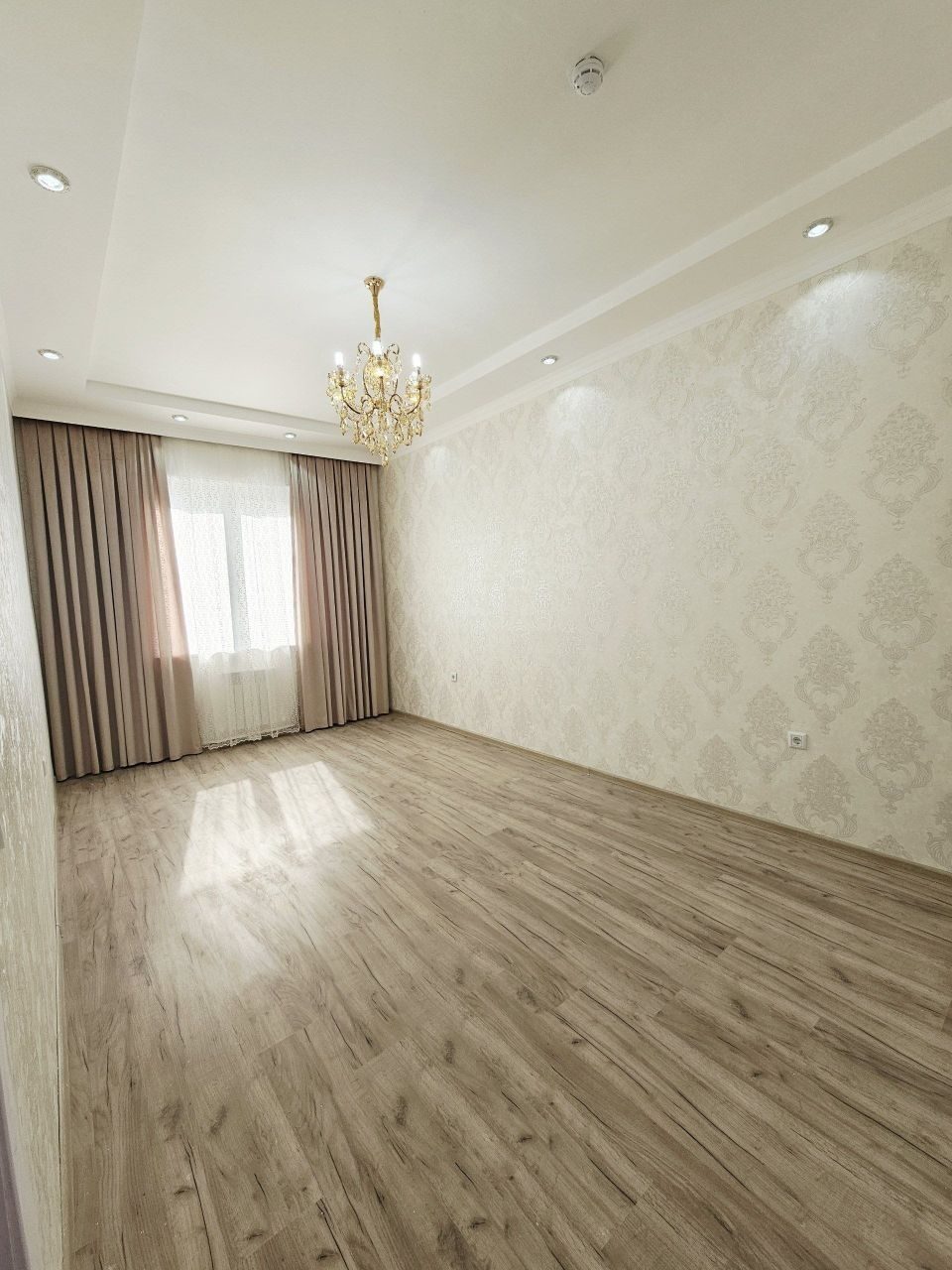2-комнатная квартира, 56 м², Ташкент, Учтепинский район, на продажу