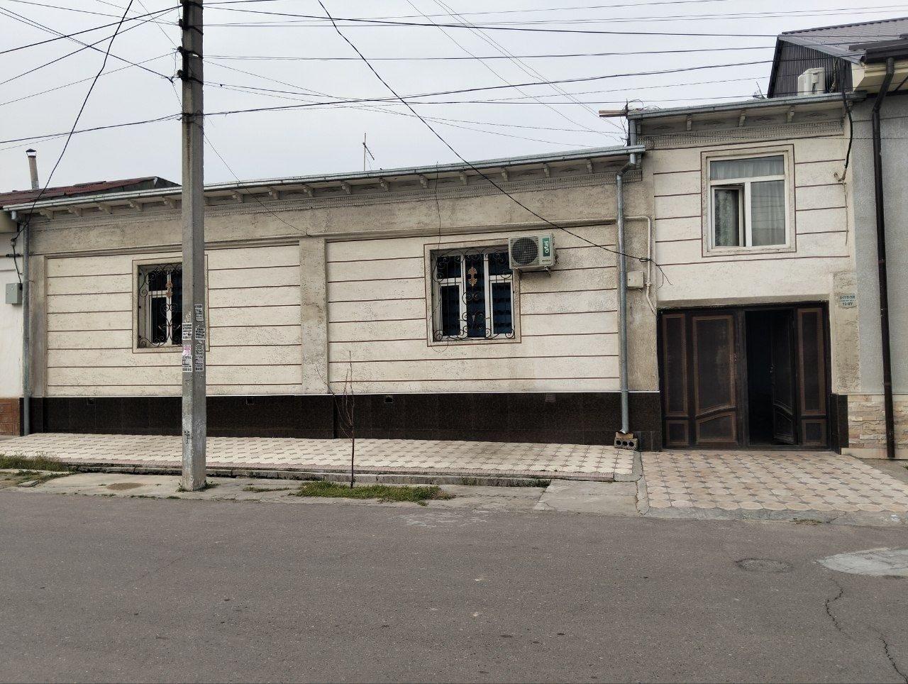 5-xonali uy, 200 m², Mirobod, sotuvga
