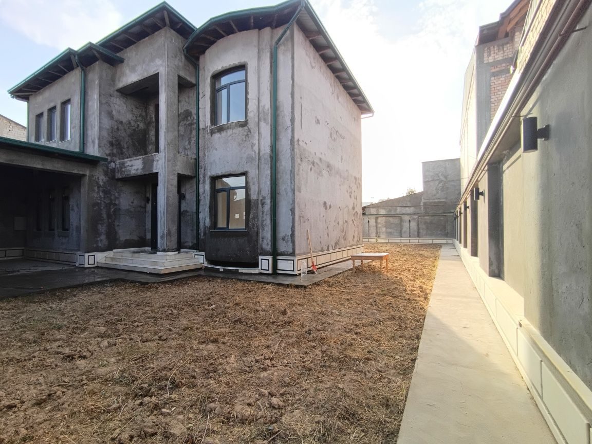 6-xonali uy, 370 m², Toshkent, Sergeli tumani, sotuvga