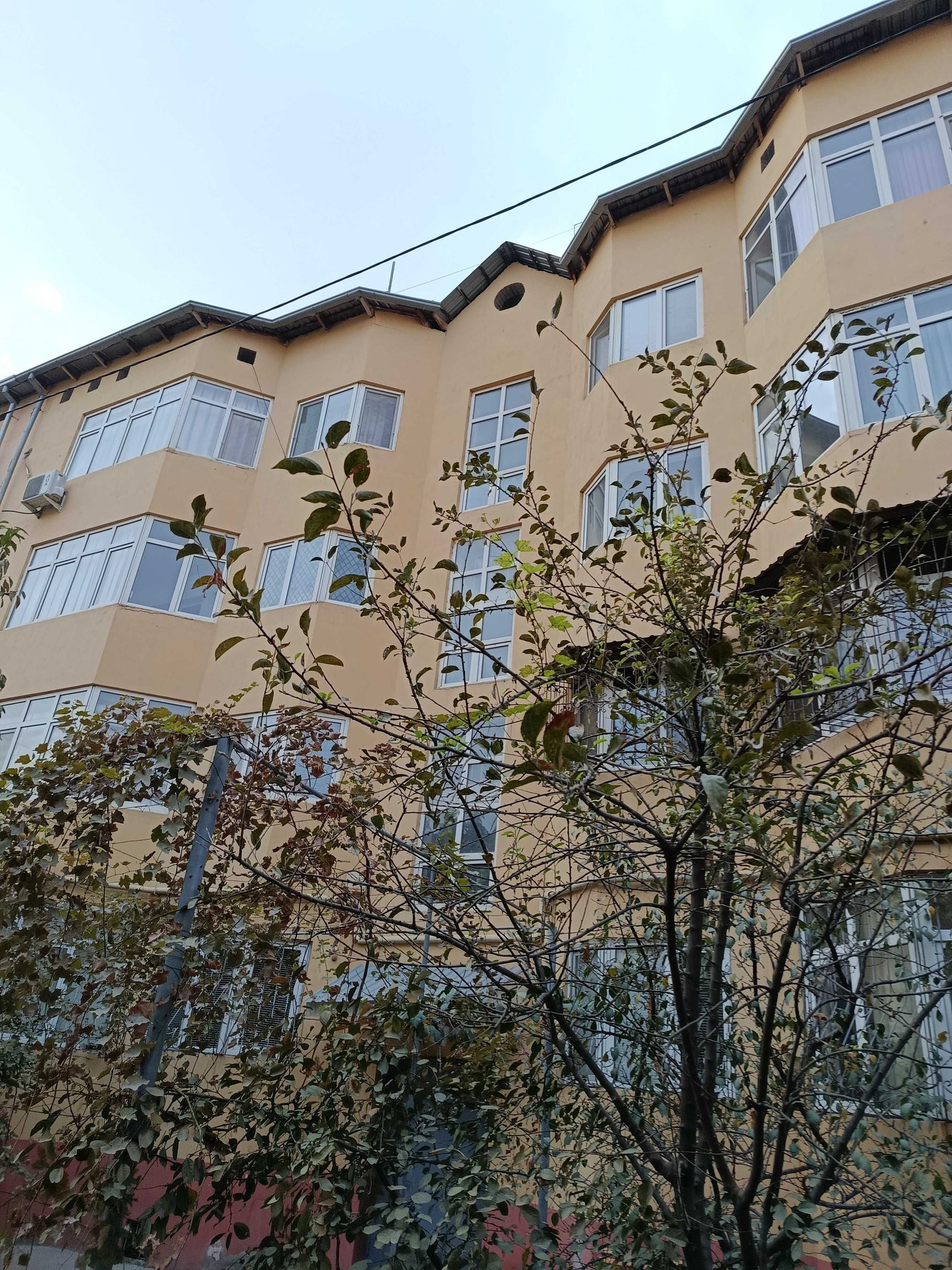 3-комнатная квартира, 91 м², Ташкент, Мирзо-Улугбекский район, в аренду