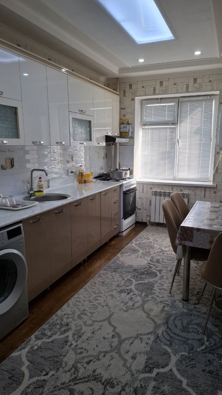 3-xonali uy, 70 m², Toshkent, Mirobod tumani, sotuvga