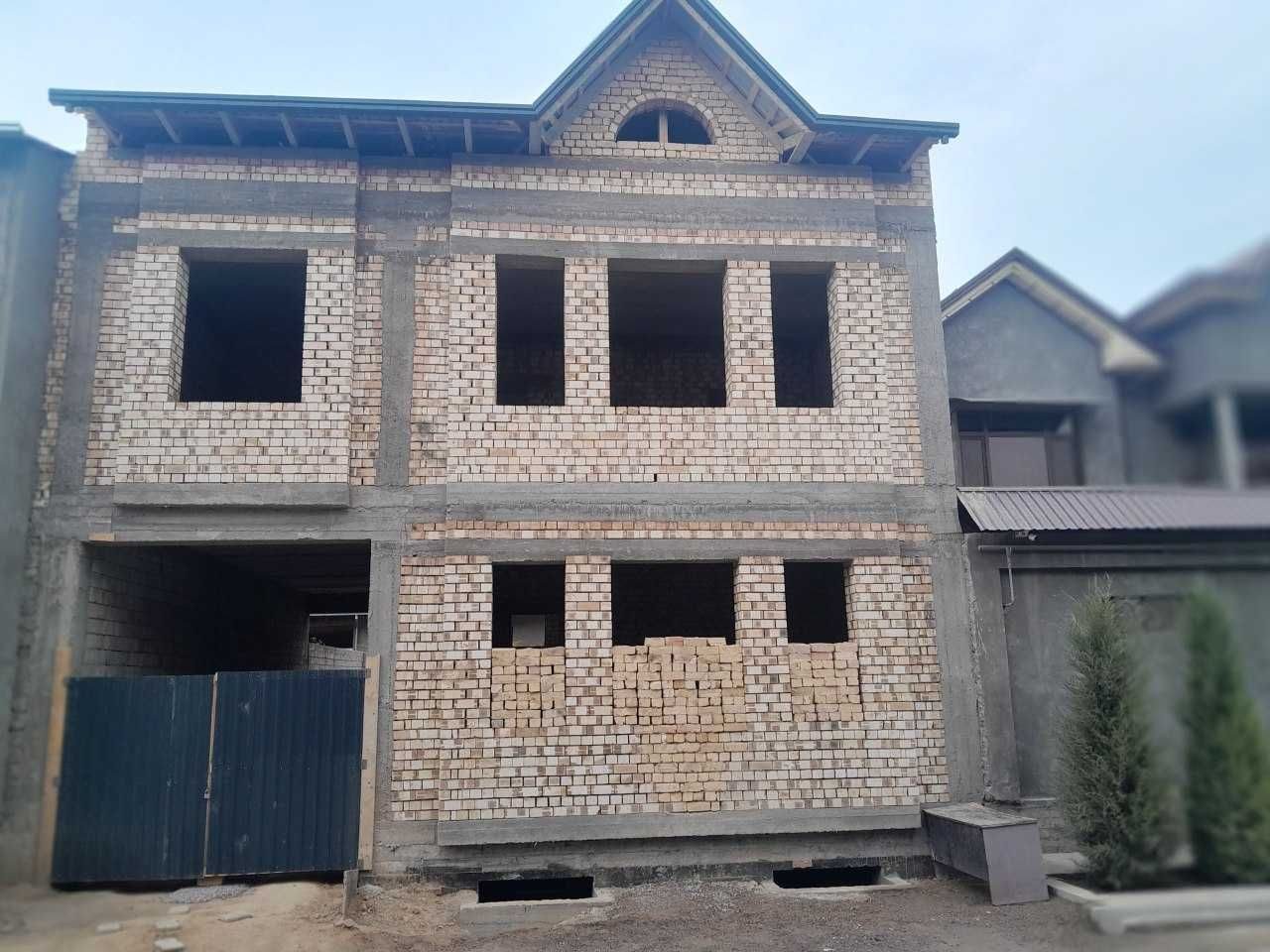 6-xonali uy, 200 m², Toshkent, Sergeli tumani, sotuvga