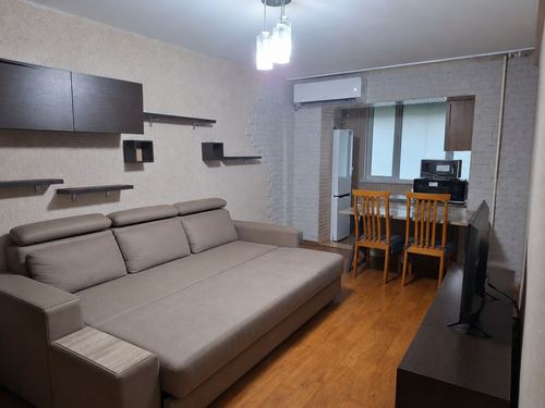 URGENT sale of own 4-room apt., Almazar district, Qora-kamish 1/2