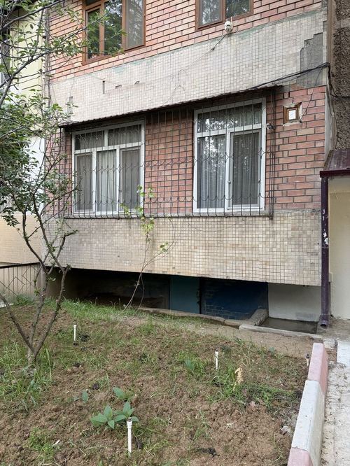 Owner, 2/1/4, reasonable bargaining is possible