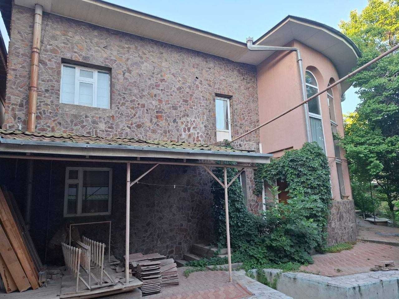 7-room house, 1000 m², Tashkent, Mirzo Ulugbek District, for sale