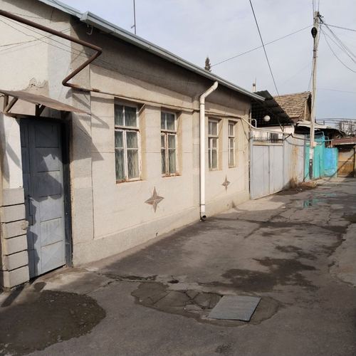 House for sale in Yashnobod district of Tashkent.