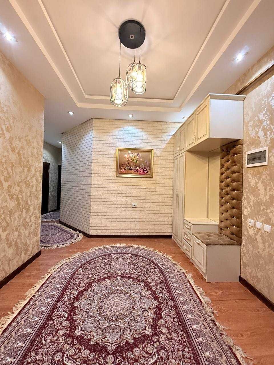 3-xonali kvartira, 94 m², Toshkent, Olmazor tumani, sotuvga