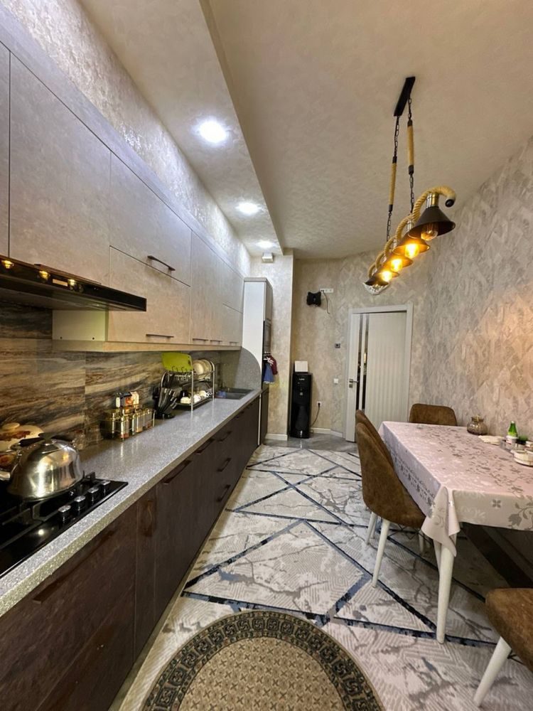3-комнатная квартира, 98 м², Ташкент, Учтепинский район, на продажу