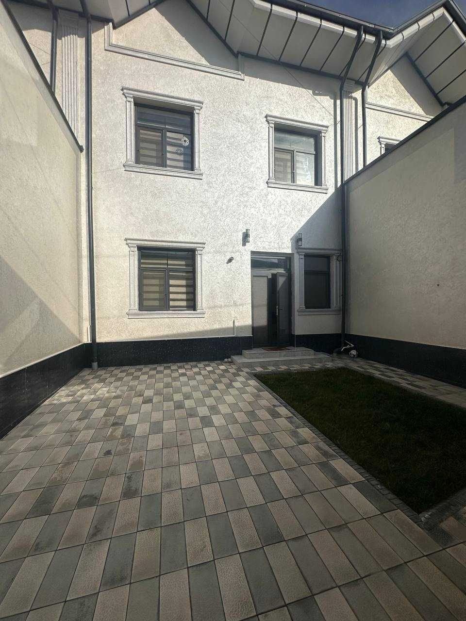 6-комнатный дом, 230 м², Ташкент, Сергелийский район, на продажу