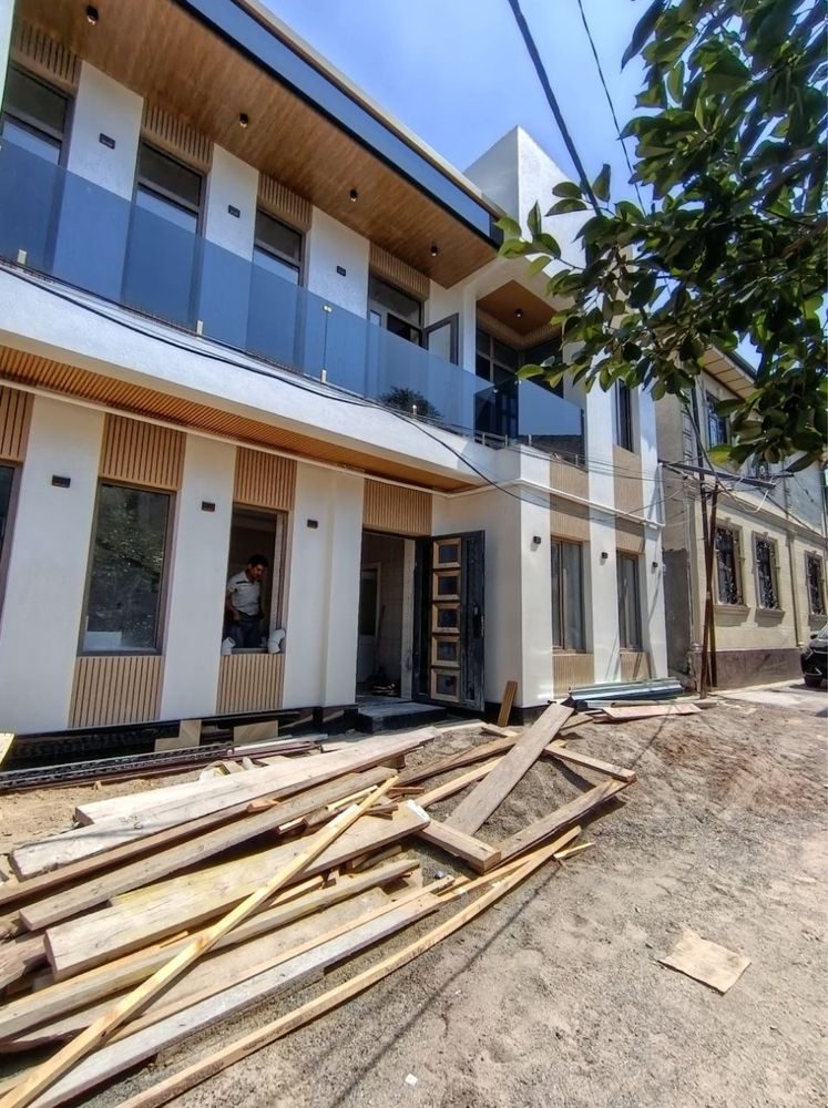 6-room cottage, 300 m², Tashkent, Chilanzar District, for sale