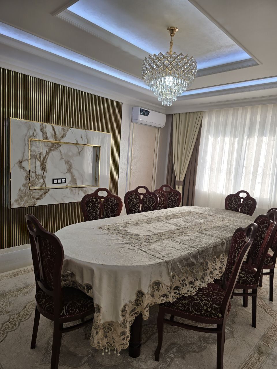 3-комнатная квартира, 83 м², Ташкент, Мирзо-Улугбекский район, в аренду