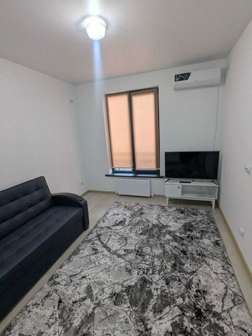 1 room apartment for rent from owner. Assalom Havo. Olmos metro.