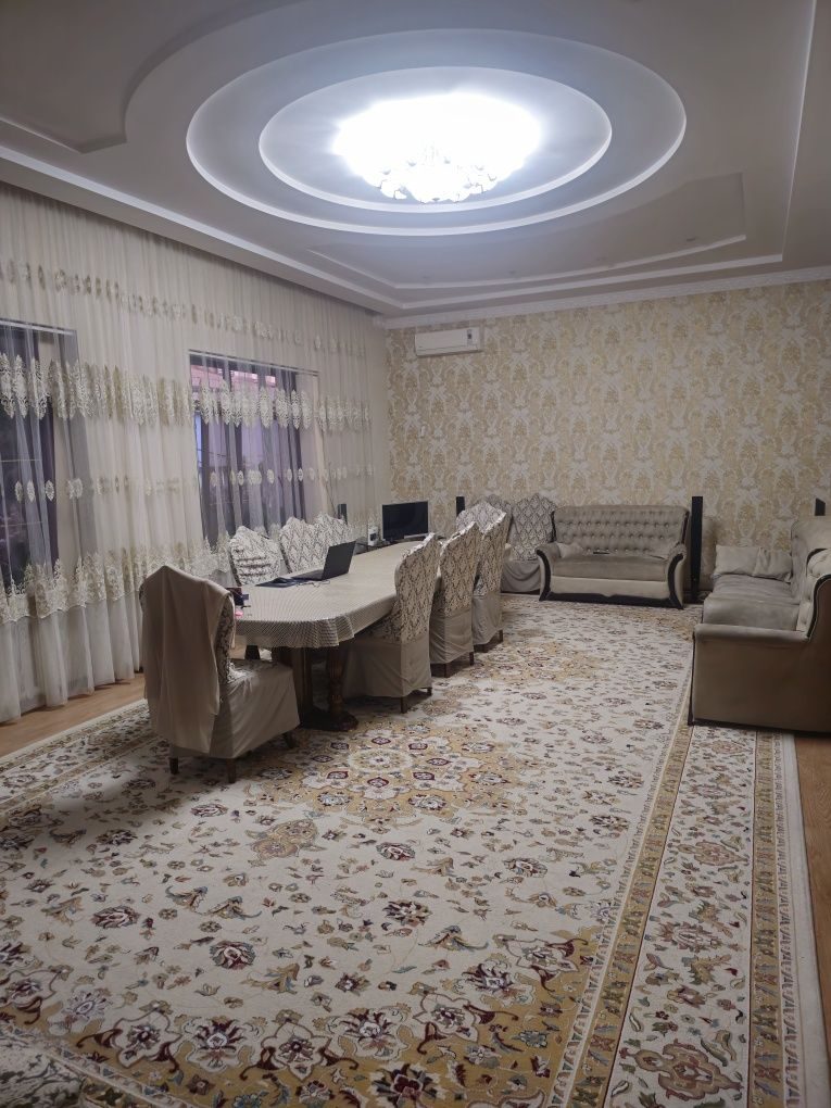 8-комнатный дом, 220 м², Ташкент, Яшнабадский район, на продажу