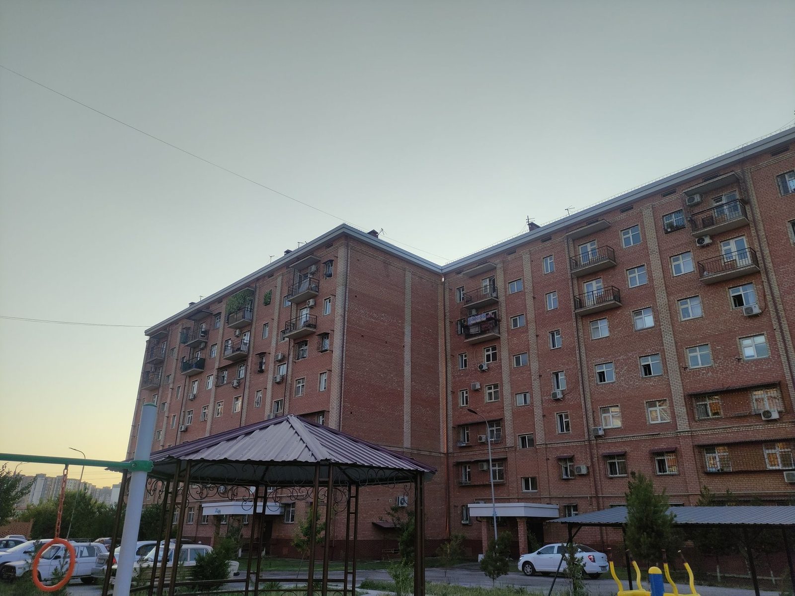 2-комнатная квартира, 40.2 м², Ташкент, Сергелийский район, на продажу