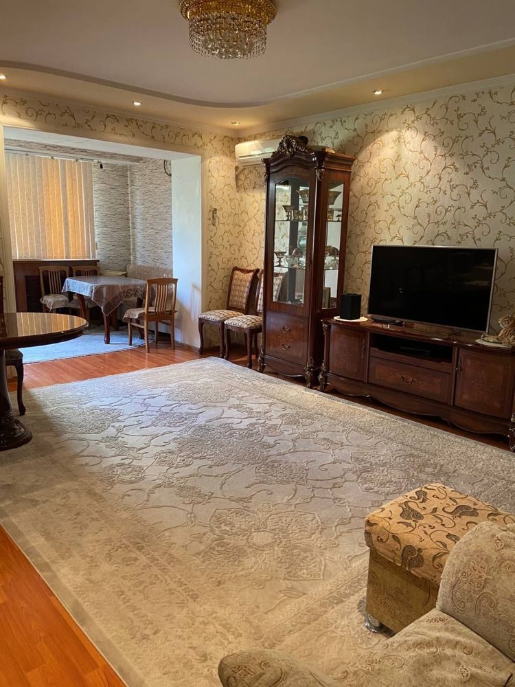 4-xonali kvartira, 105 m², Toshkent, Shayxontohur tumani, sotuvga