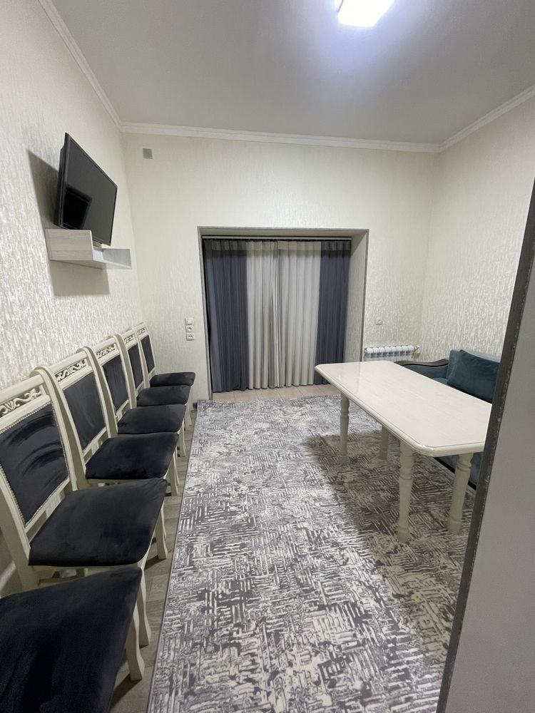 2-room cottage, 100 m², Tashkent, Yakkasaray District, for rent