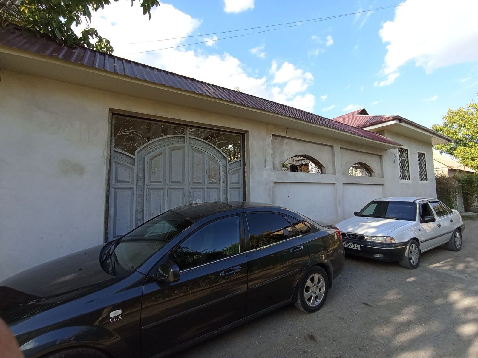 3-комнатная дача, 600 м², Ташкент, Сергелийский район, на продажу