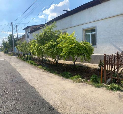 House for sale Mirobod district 6.4 sotok Urgent
