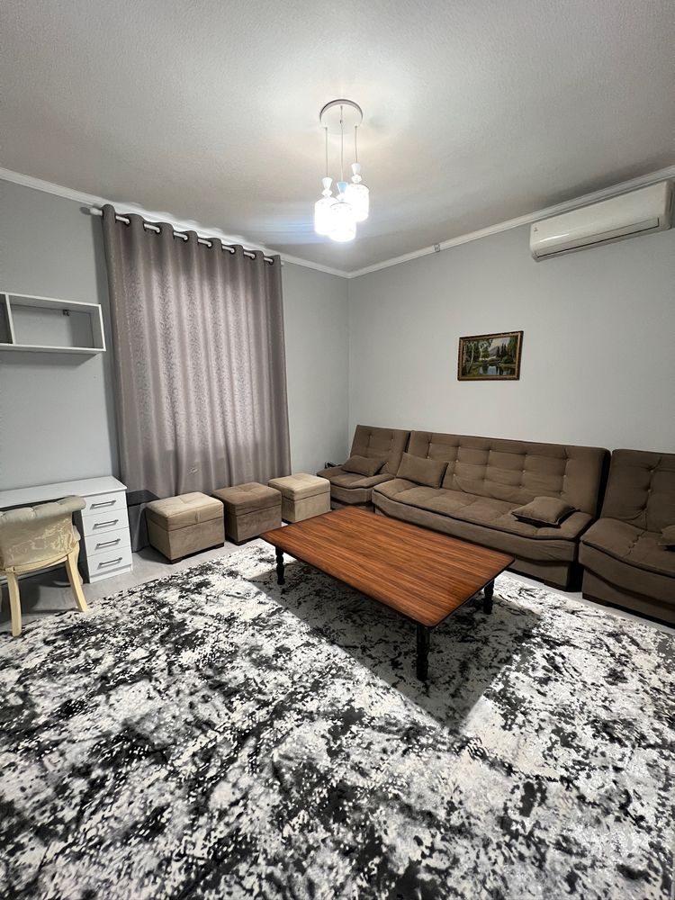 4-комнатная квартира, 400 м², Ташкент, Бектемирский район, в аренду