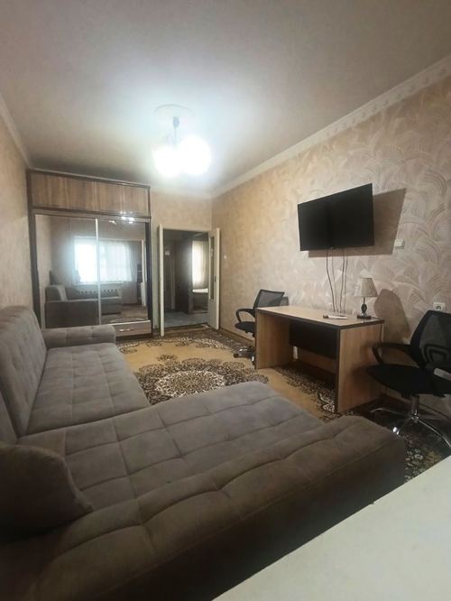 For rent: own apartment, Parkent-Tsiolkovskogo