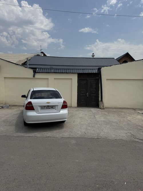 House for sale in Shifokor neighborhood, Almazar district, 1.2 sotok, 4 rooms