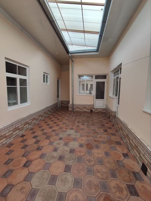 Tashkent, Almazar district, Qora-qamish neighborhood, Yangi Toshkent street, 2nd lane, house 7