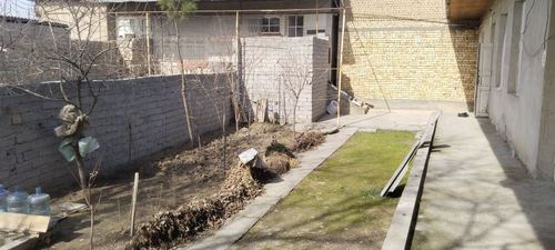 Продается дом, двор 3 сотки