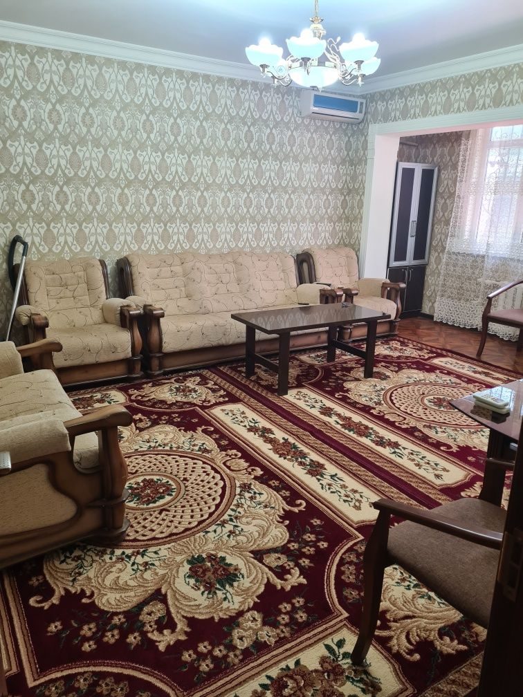 2-xonali kvartira, 70 m², Toshkent, Shayxontohur tumani, ijaraga